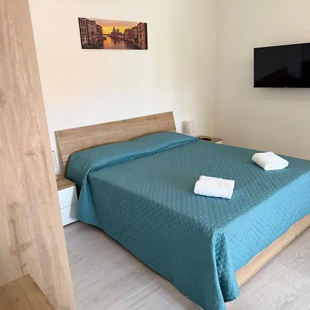 Casa Sofia With Parking 15 Minutes From Apartamento Veneza